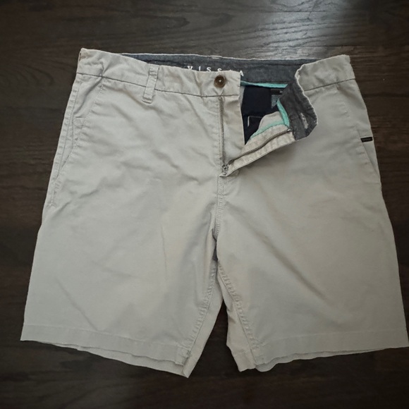 VISSLA Men's Walk Shorts - Picture 1 of 6
